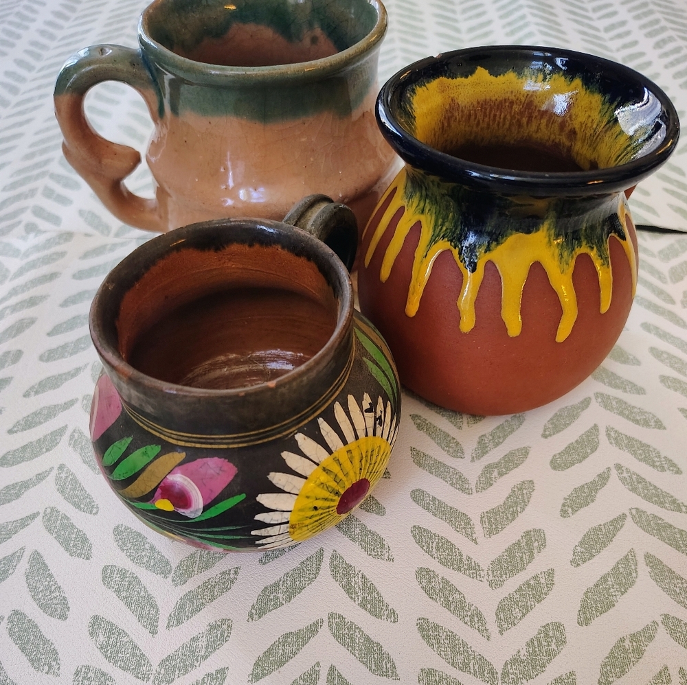Terracota Style Handcrafted Floral Ceramic Mug Set